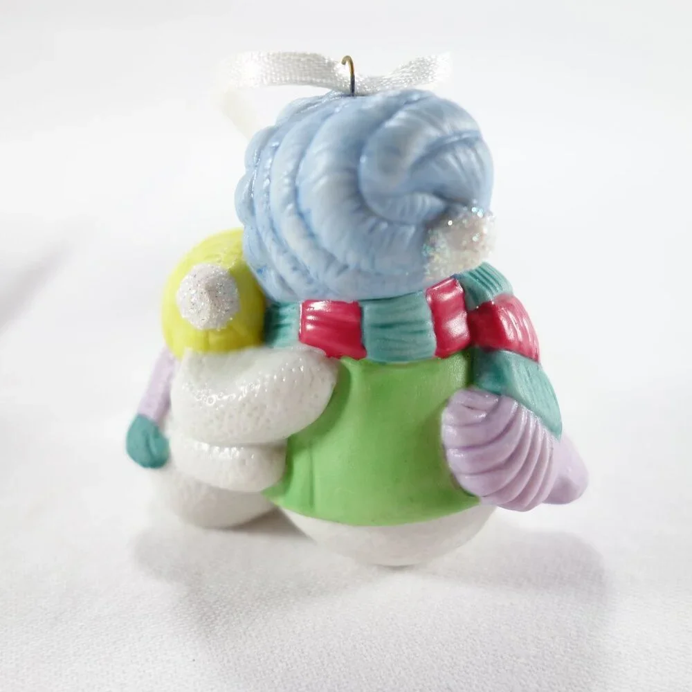 Vintage 2000 Hallmark Keepsake Christmas Ornament Snowmen Warm‎ Kindness